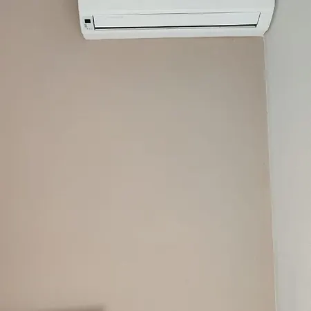 Al