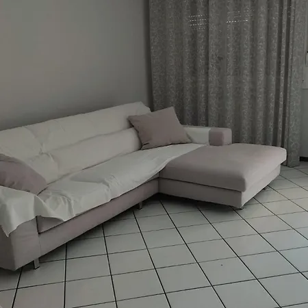 Al * Longone al Segrino