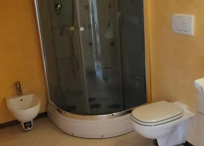 Al Ferienhaus Longone al Segrino